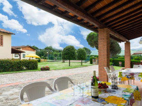 Modern Farmhouse in Bucine with Pool